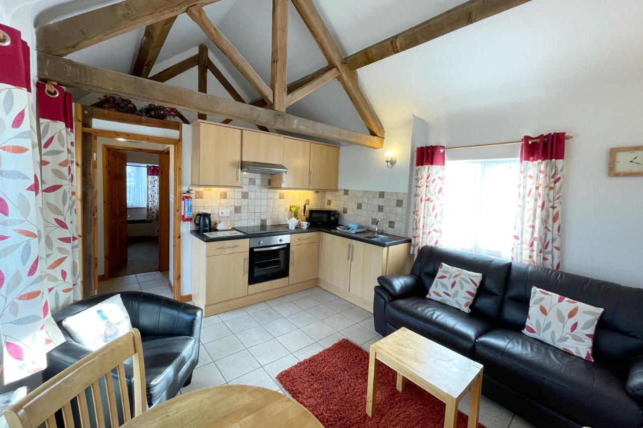 New Inn Lane Holiday Cottages Ившем Экстерьер фото